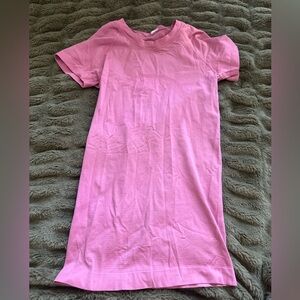 Lululemon Pink Swiftly Tech Short Sleeve Size 2